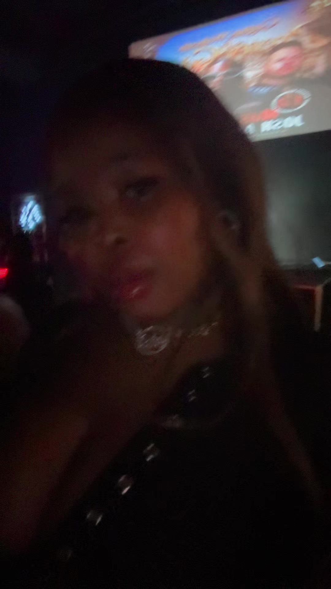@Curvilicious 🥰F
