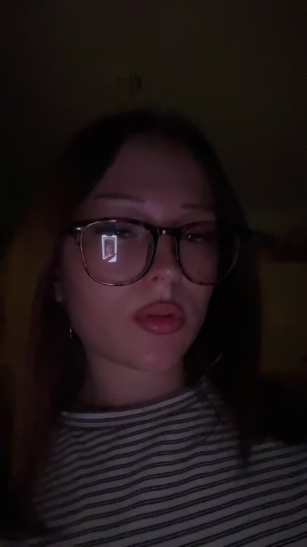 @vickyメ𝟶🏎️