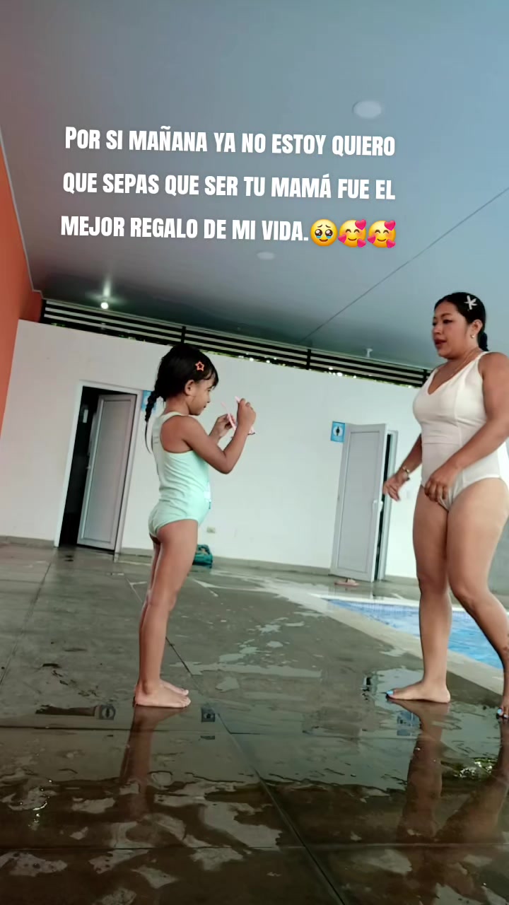 @CAMILA FLORES