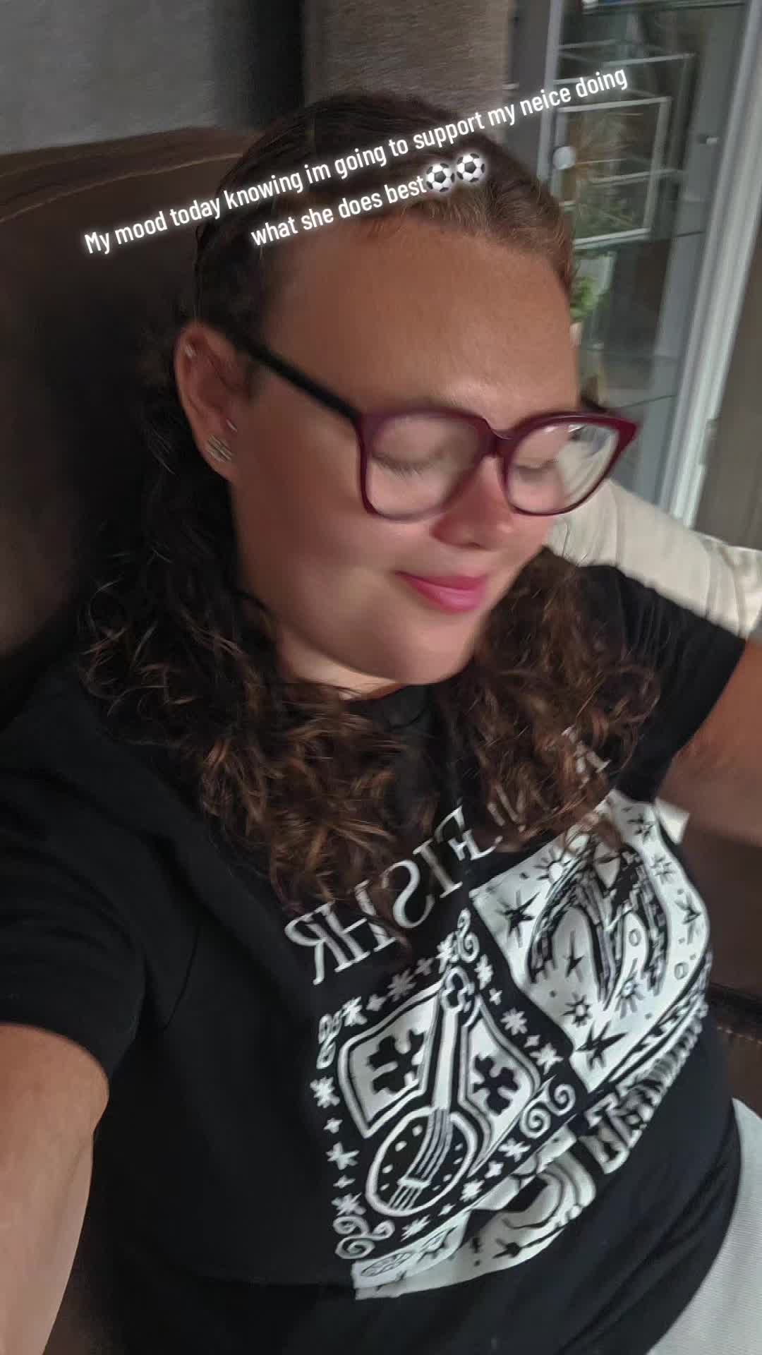 @Caoimhè (Keva)🌸🦋