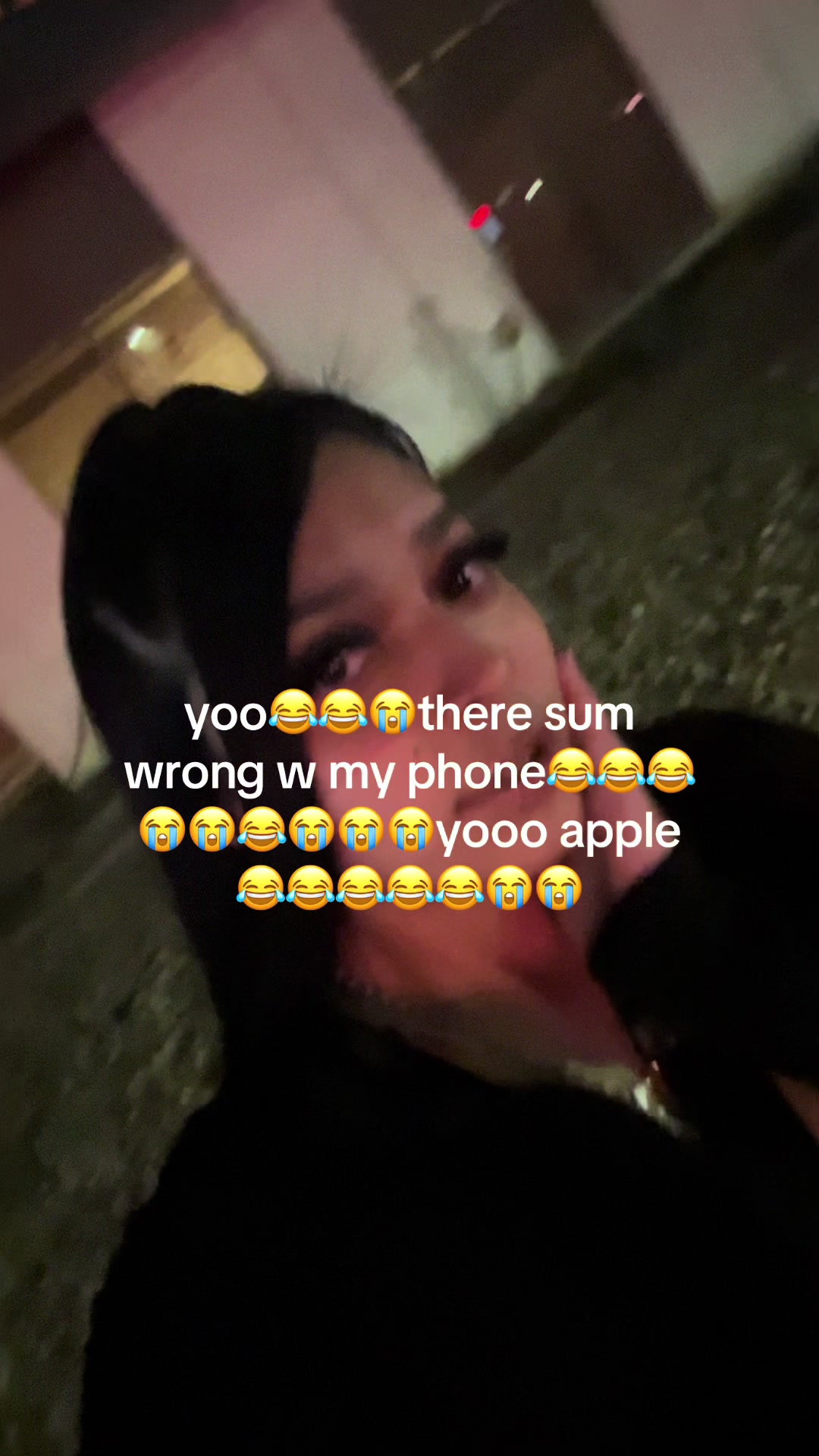 @𝒞
