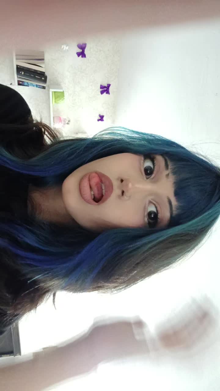 @Blueberry 🫐