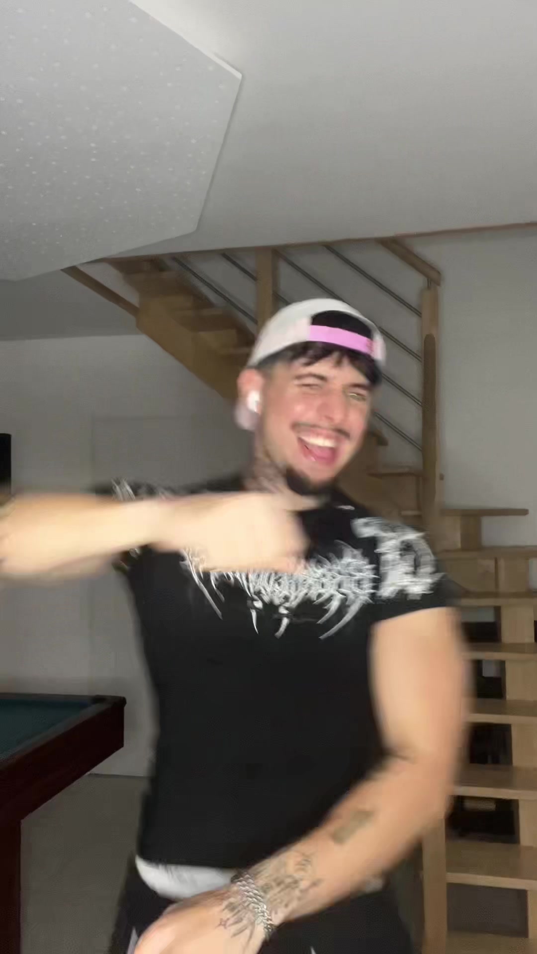 @𝖆𝖑𝖊𝖘𝖘𝖘𝖍𝖆𝖐