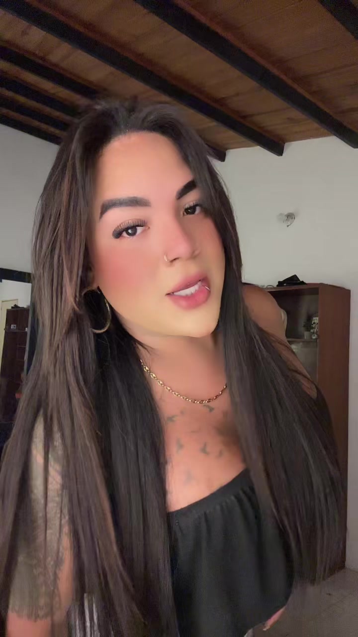 @Cris P&eacute;rez⚜️💗