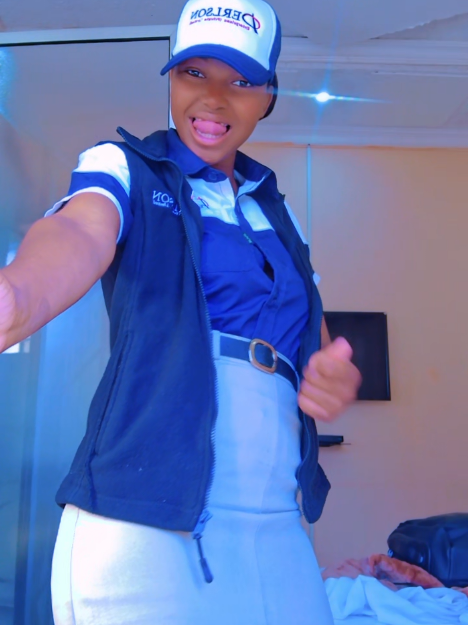 @👌🦋|. Makanaka.|🦋💎