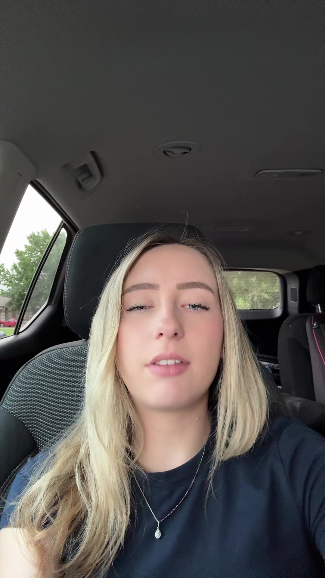 @itzskylargentry