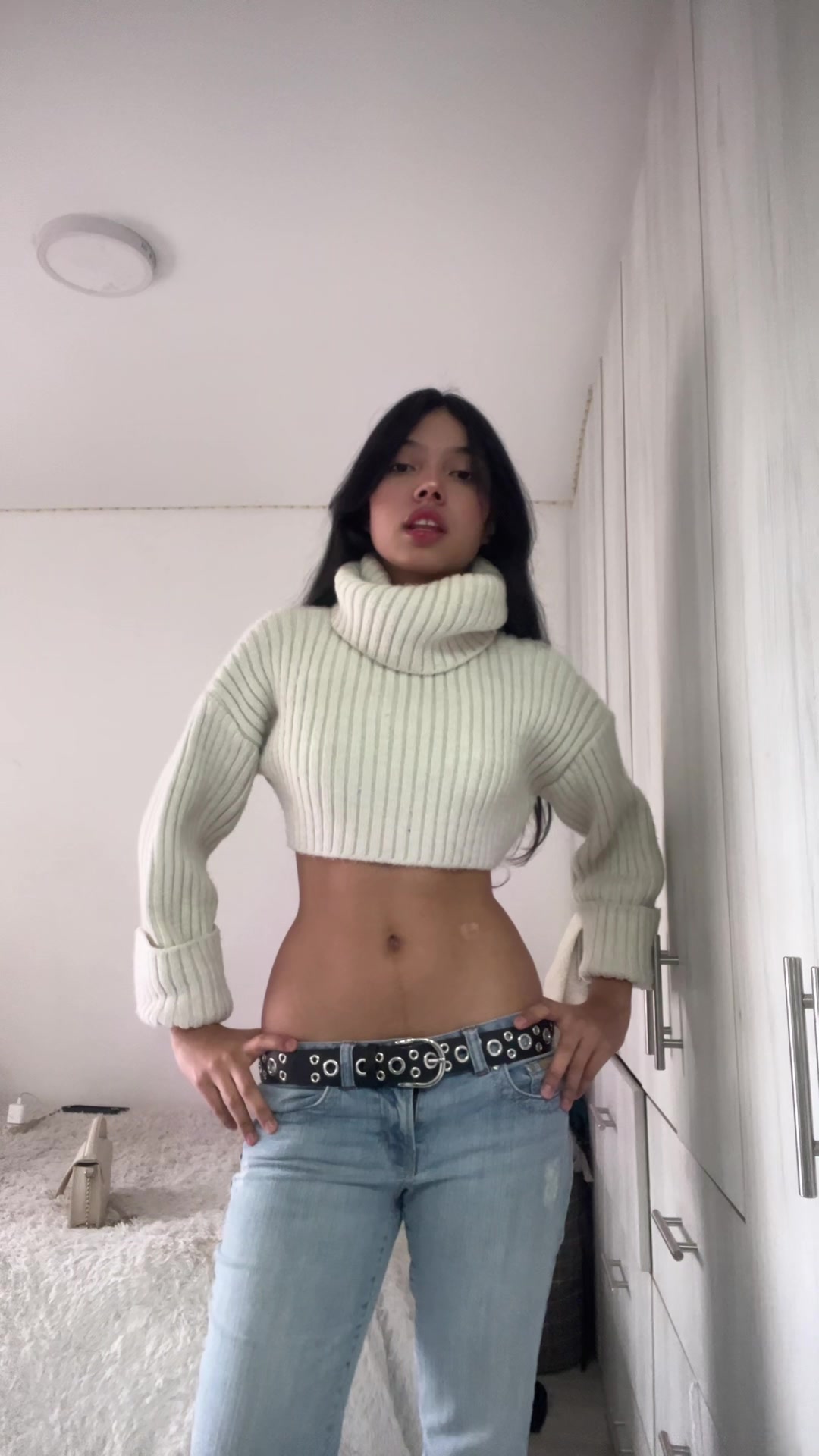 @valen<3🦇