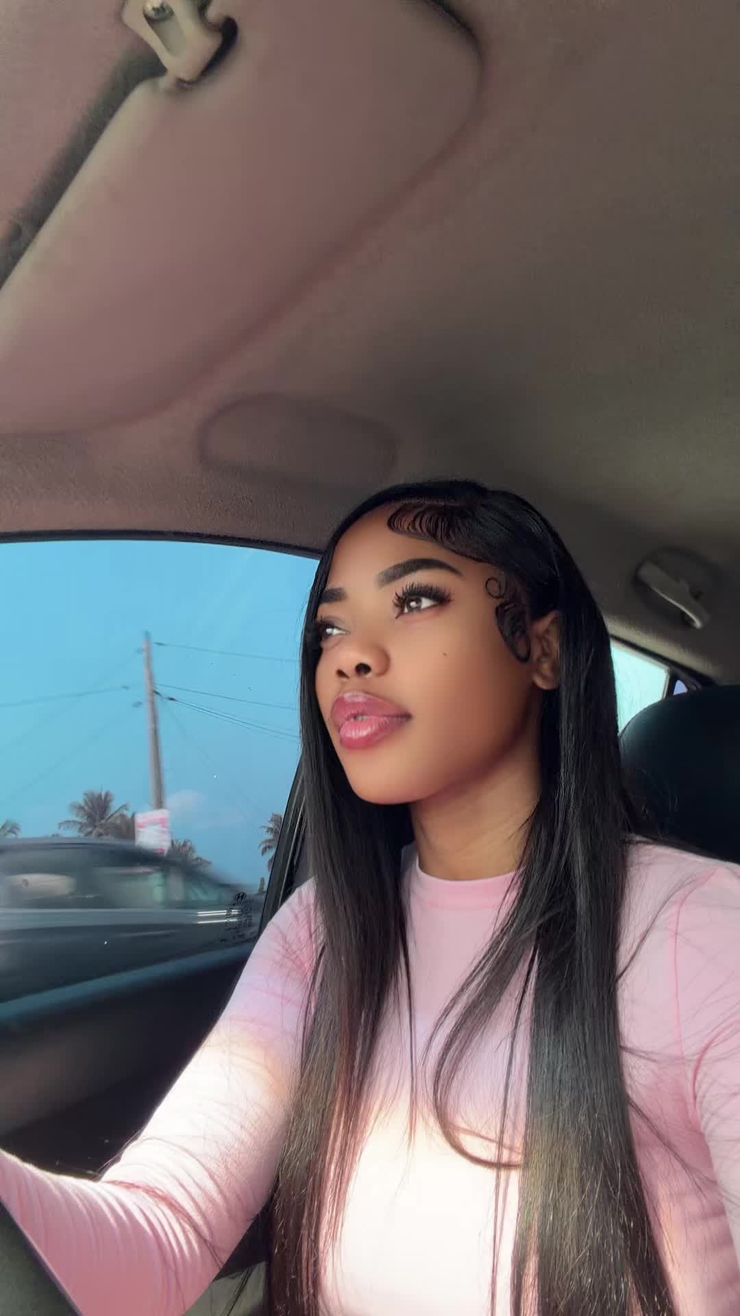 @Latifá