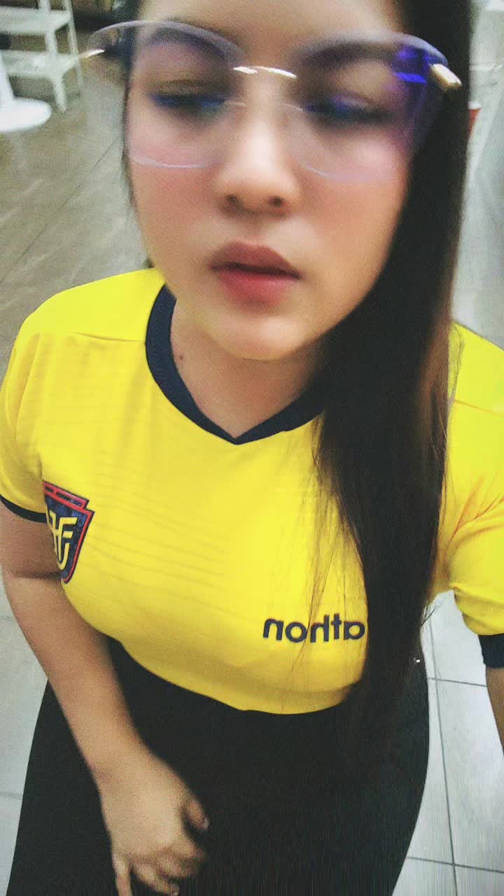 @DiianiitajaiimeA.