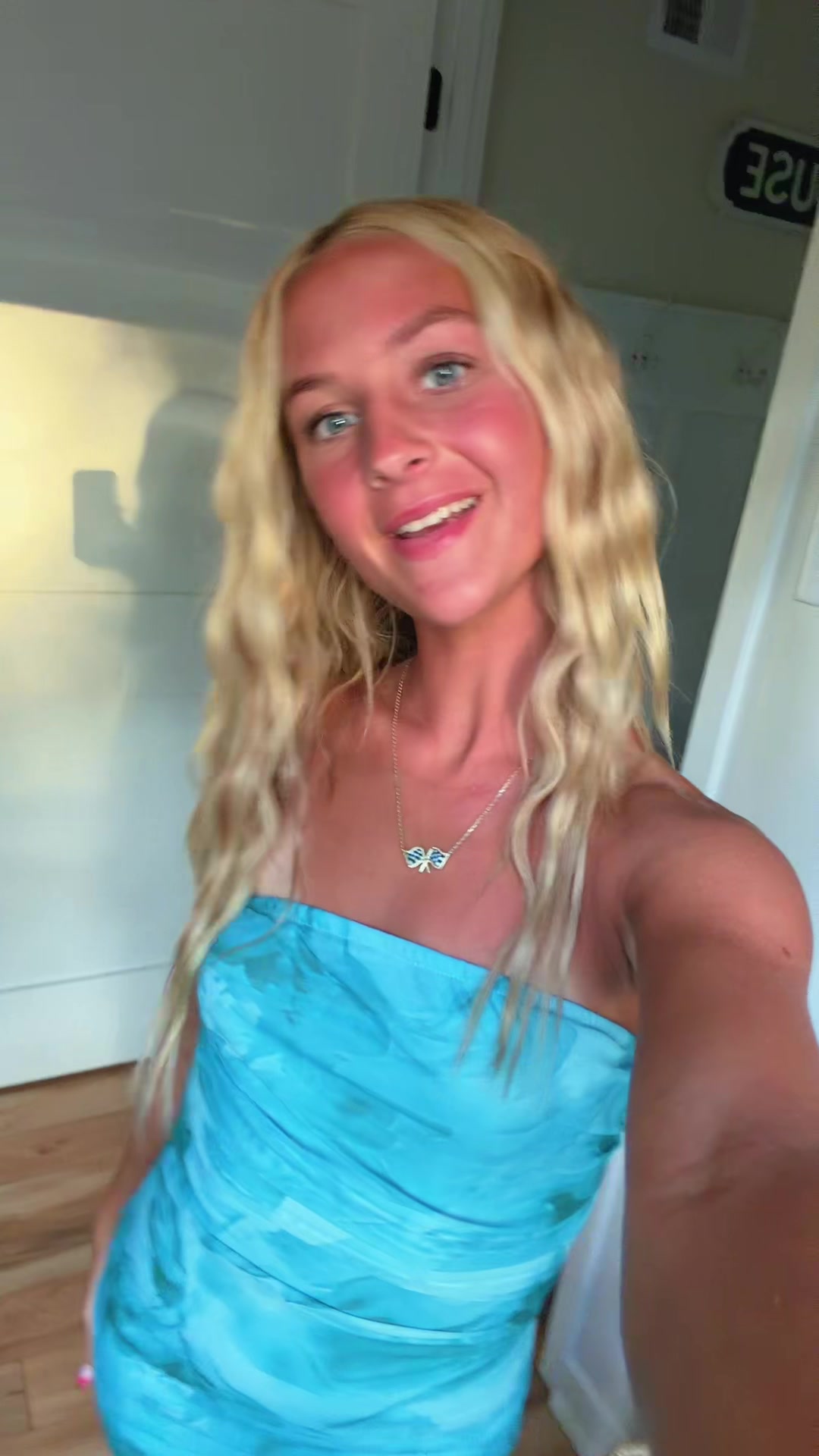 @halliegreen_