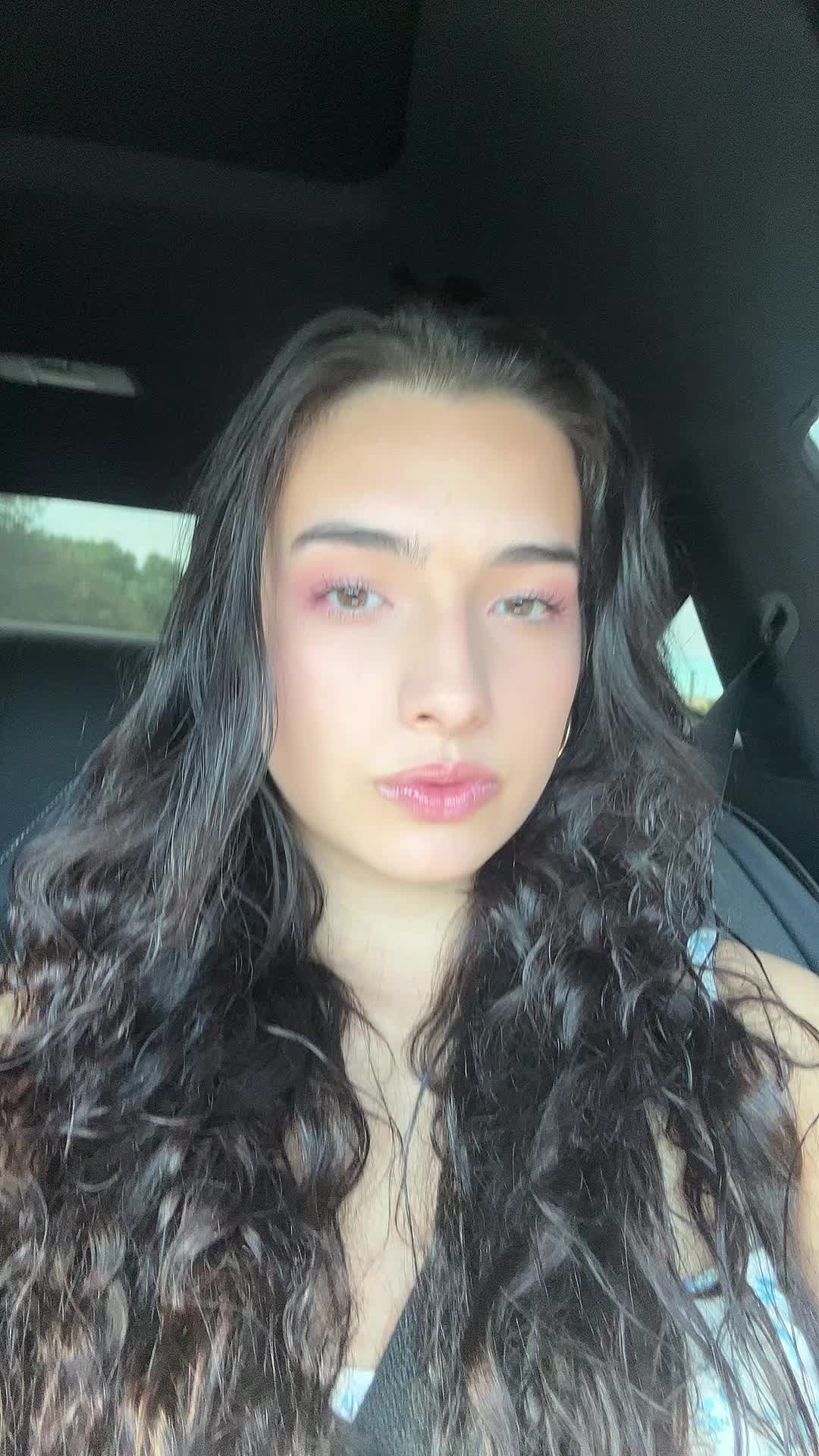 @Diana Soto