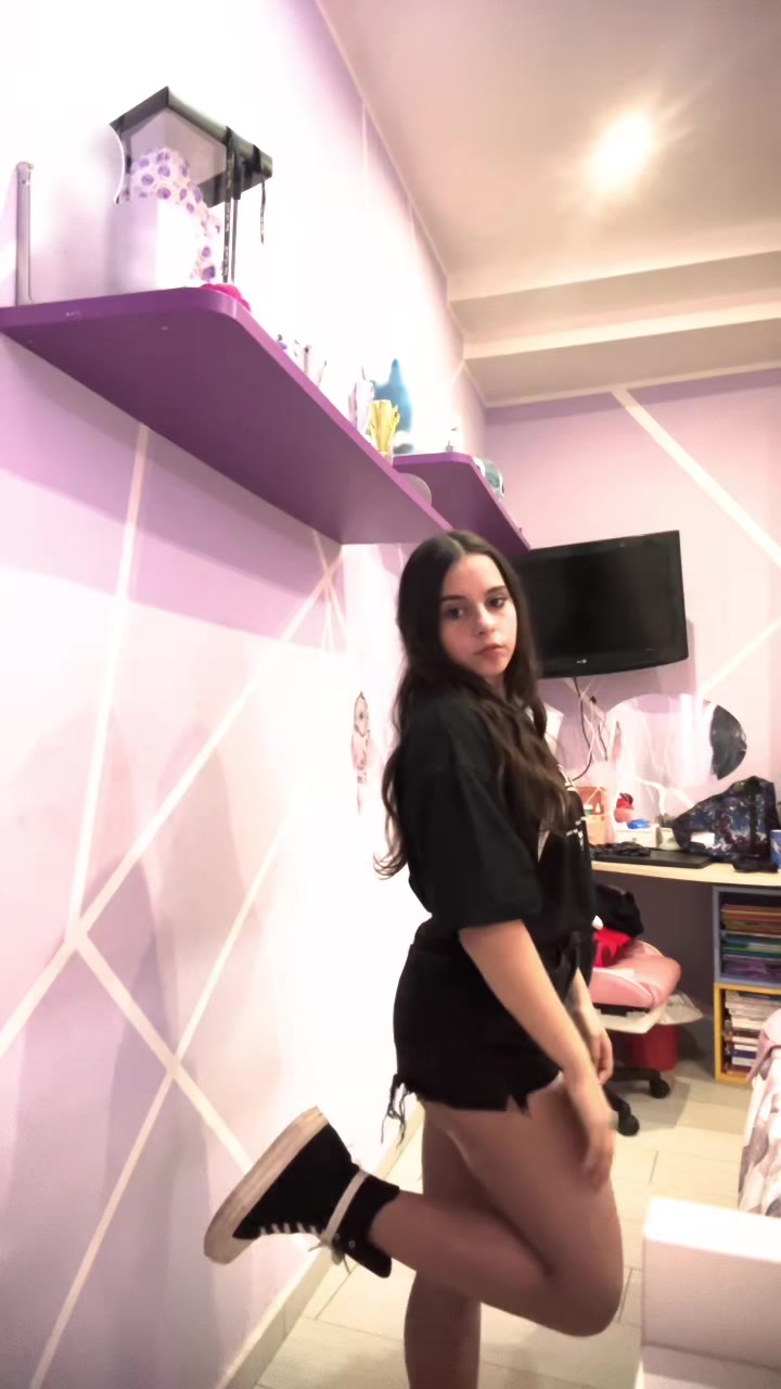 @𝓡