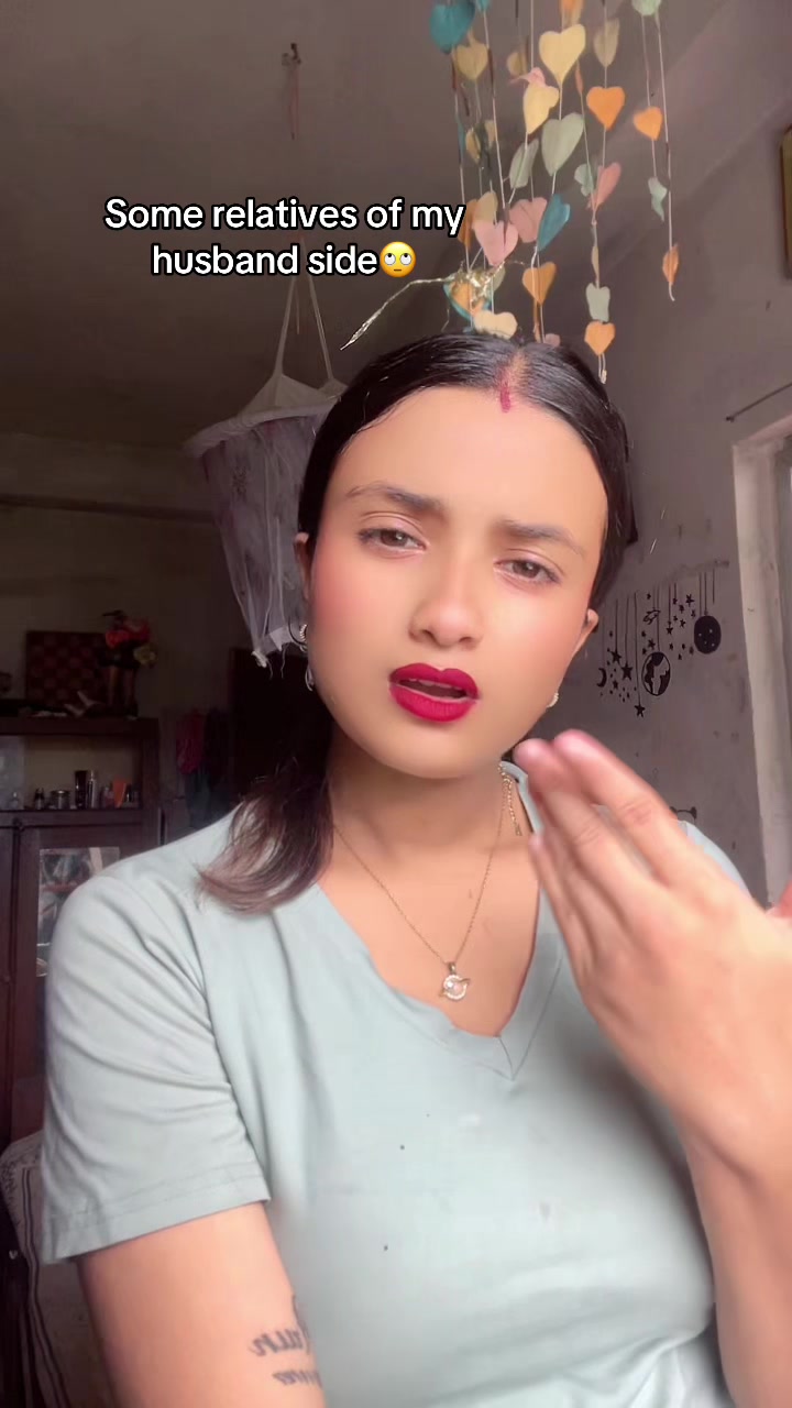 @Ayushu🤪