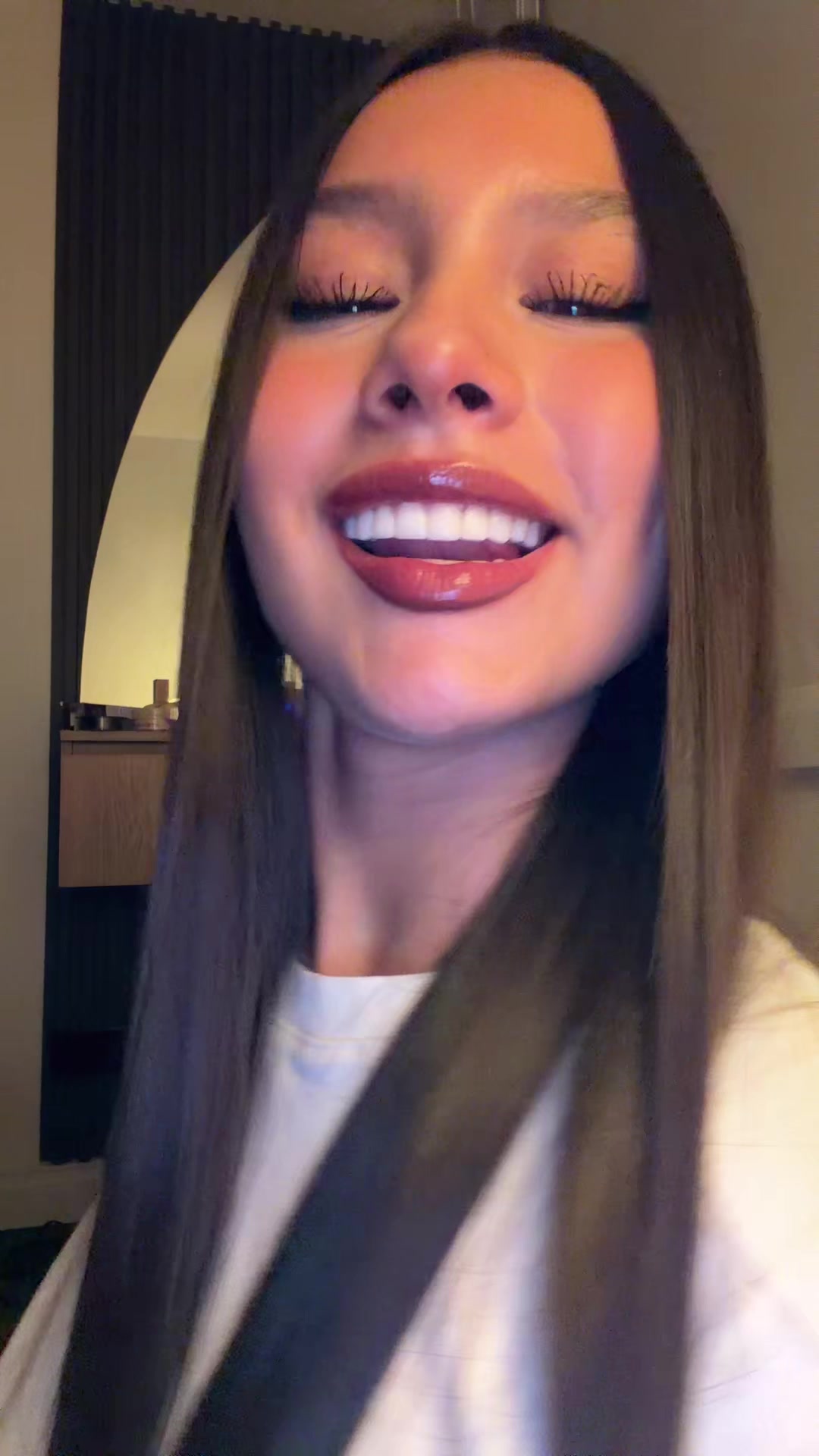 @Valeaarangoo