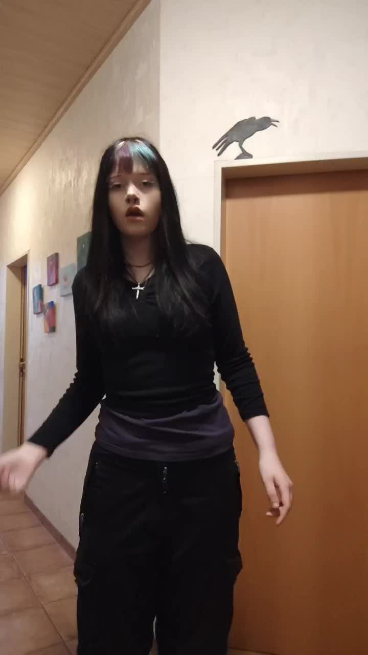 @.......