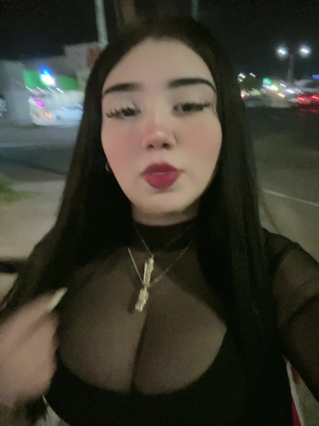 @Nz