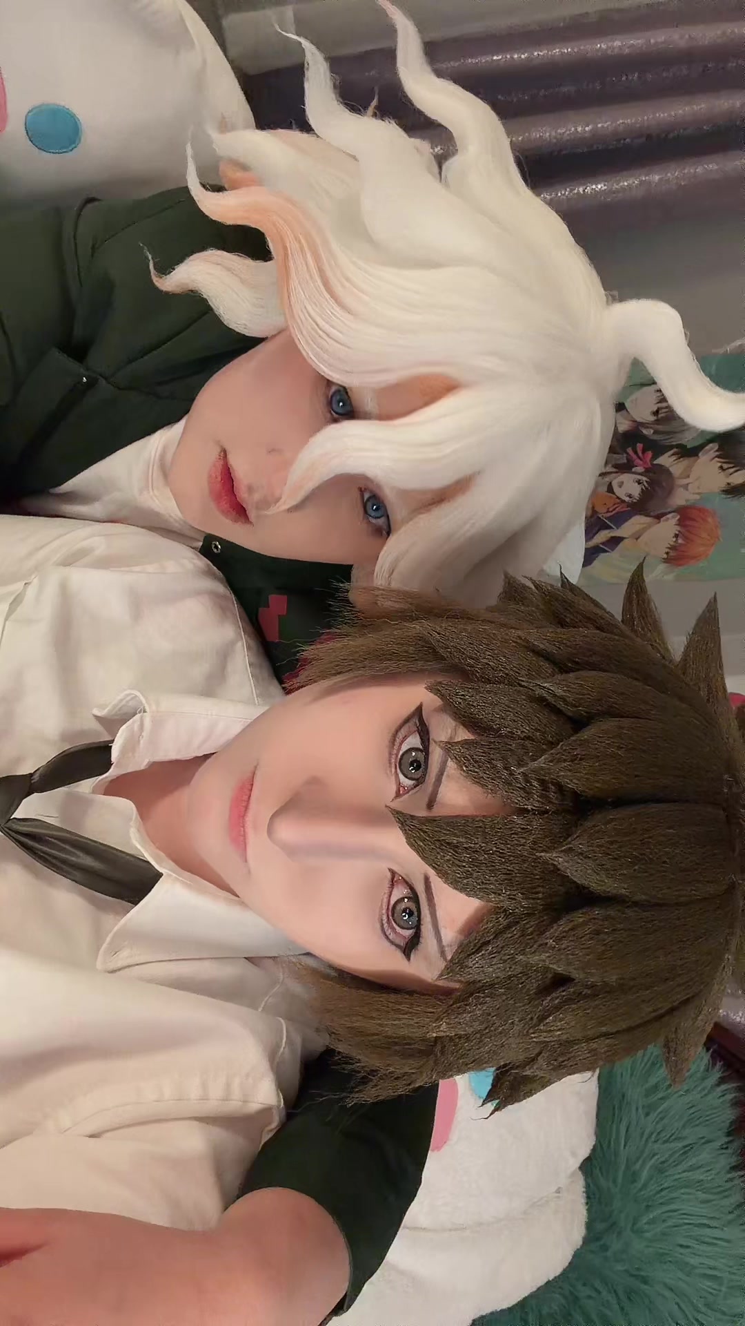 @𝗘𝗹𝗶