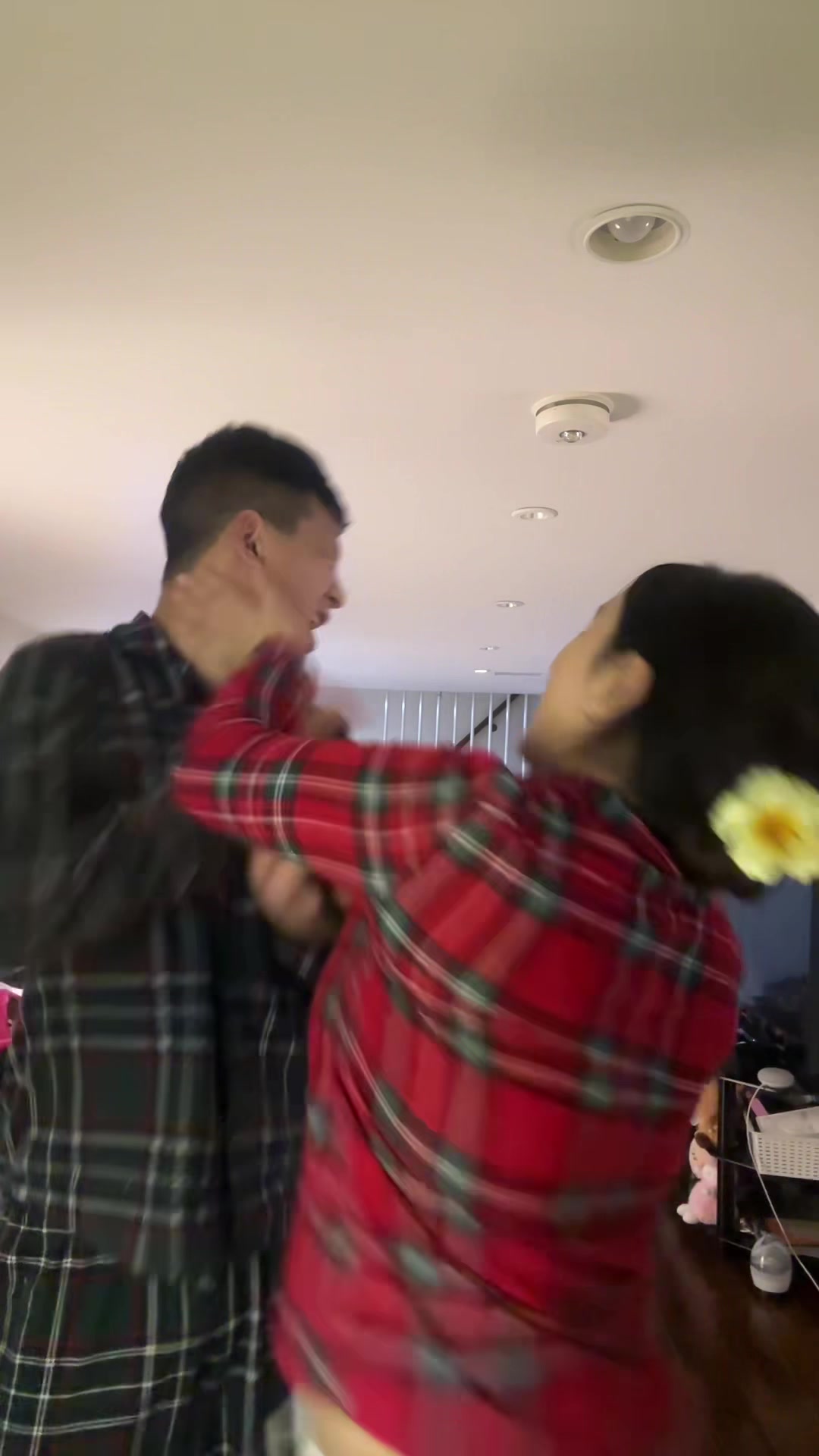 @pyangzommm