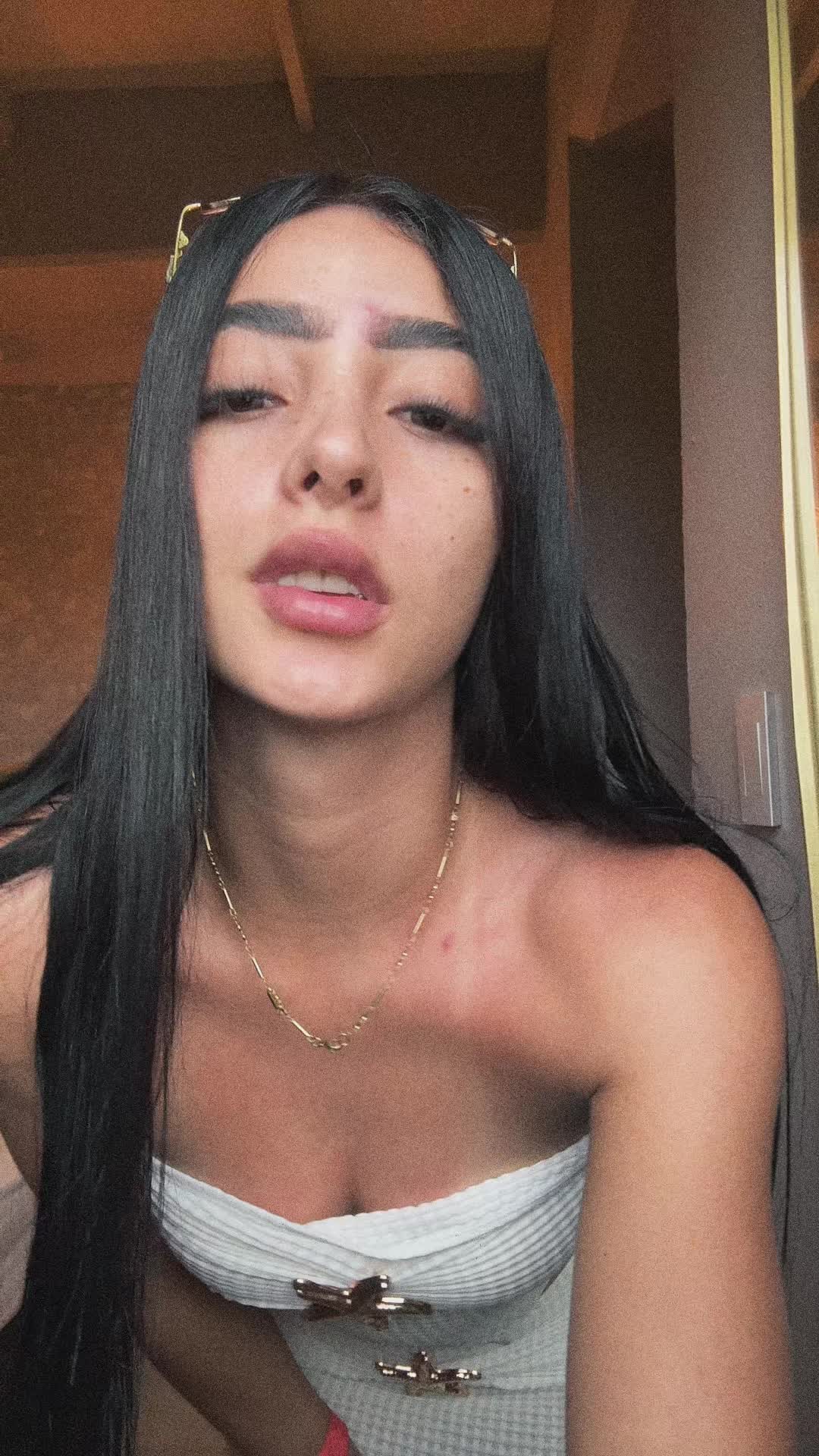 @Ale🙂&zwj;↕️