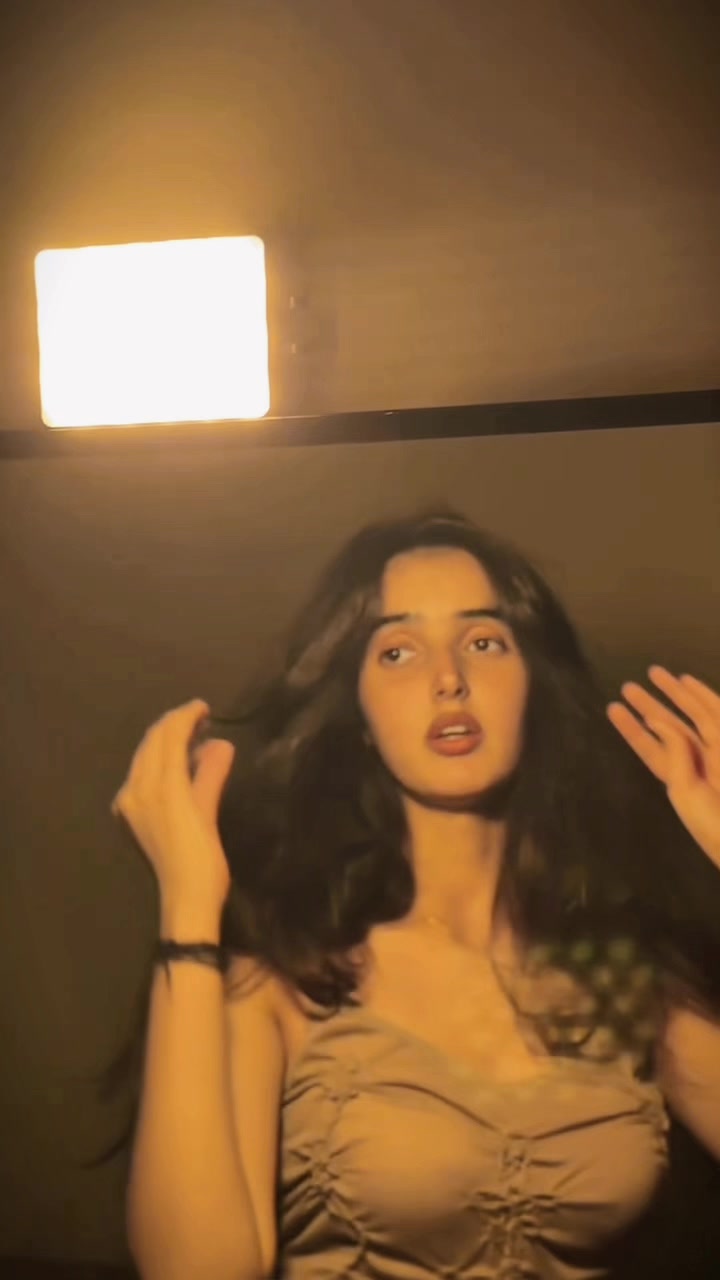 @Jiya 🦋
