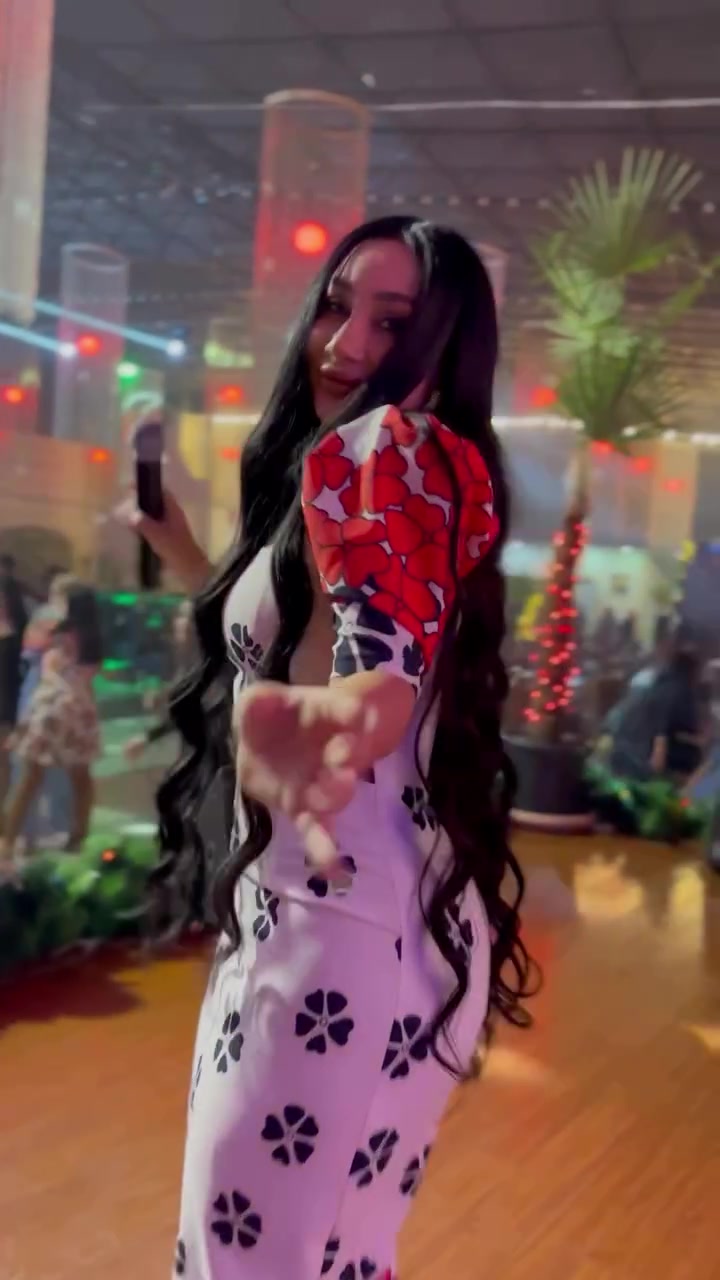 @Mehriban Qənbərova🎶