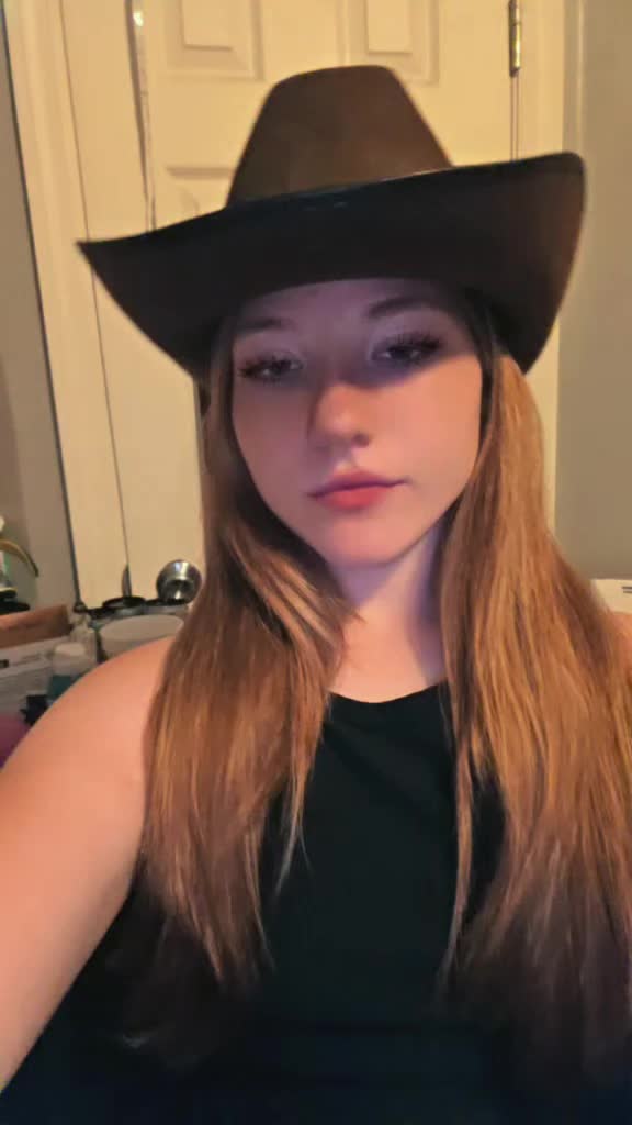 @Haylee