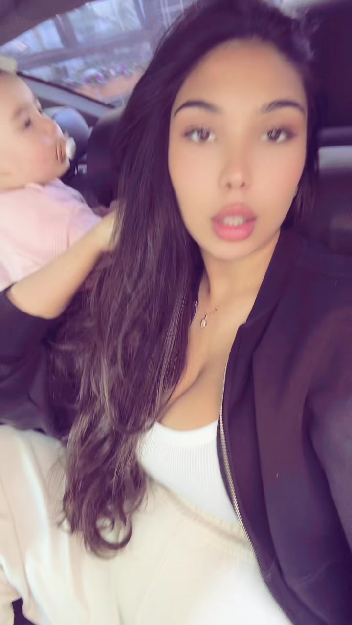 @naomimihai31