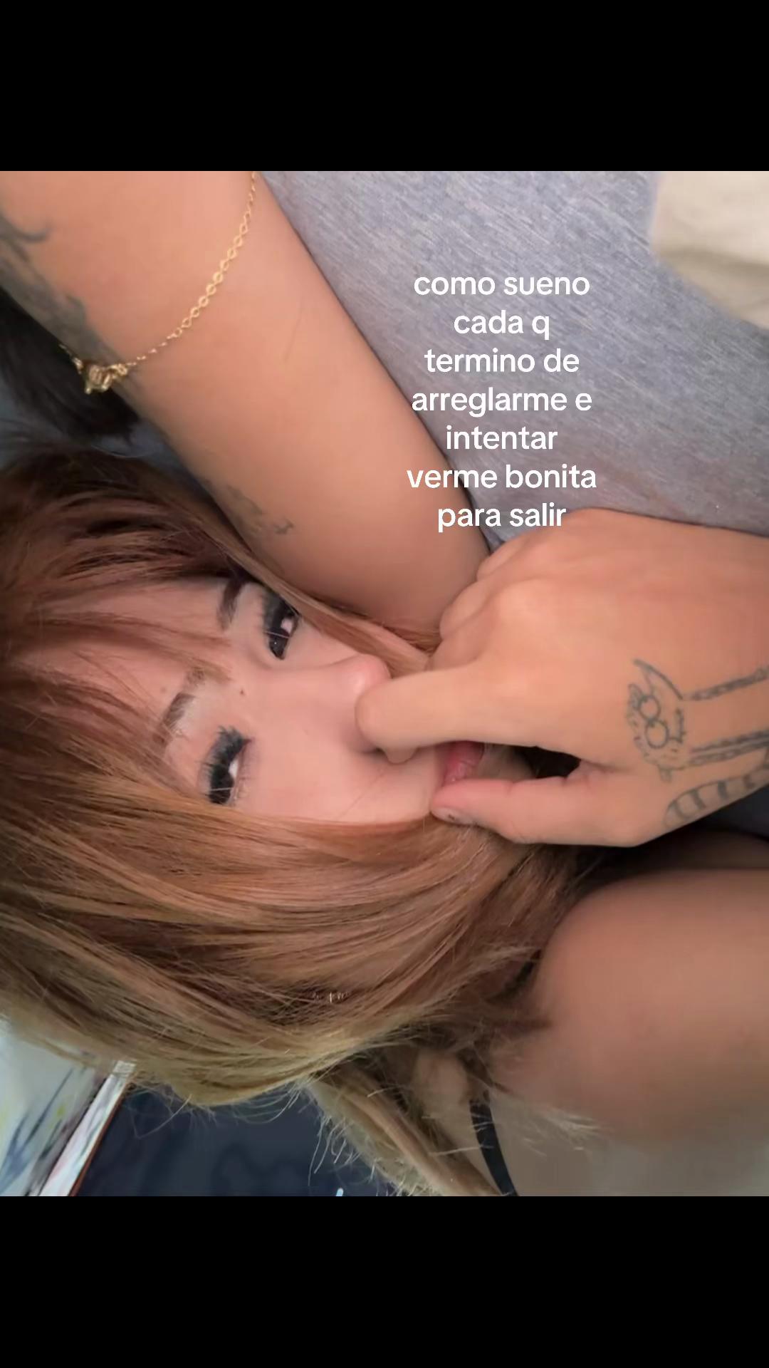 @:u