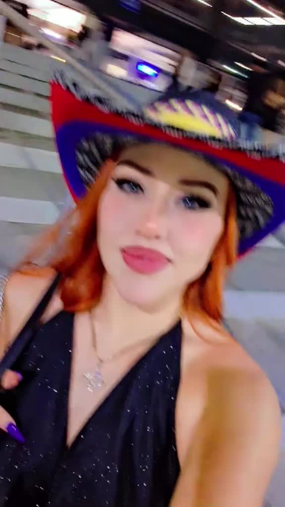 @MiroslavaCano