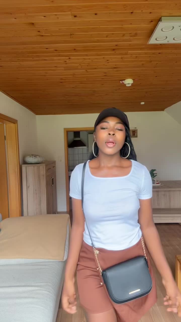 @ᶠˡᵒ~ʳⁱᵈᵃ 🦋🌸