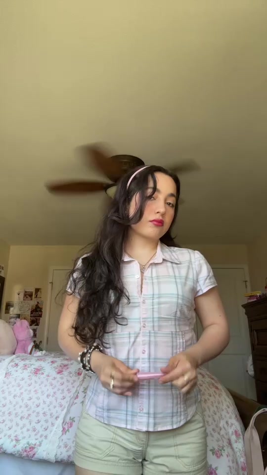 @✩
