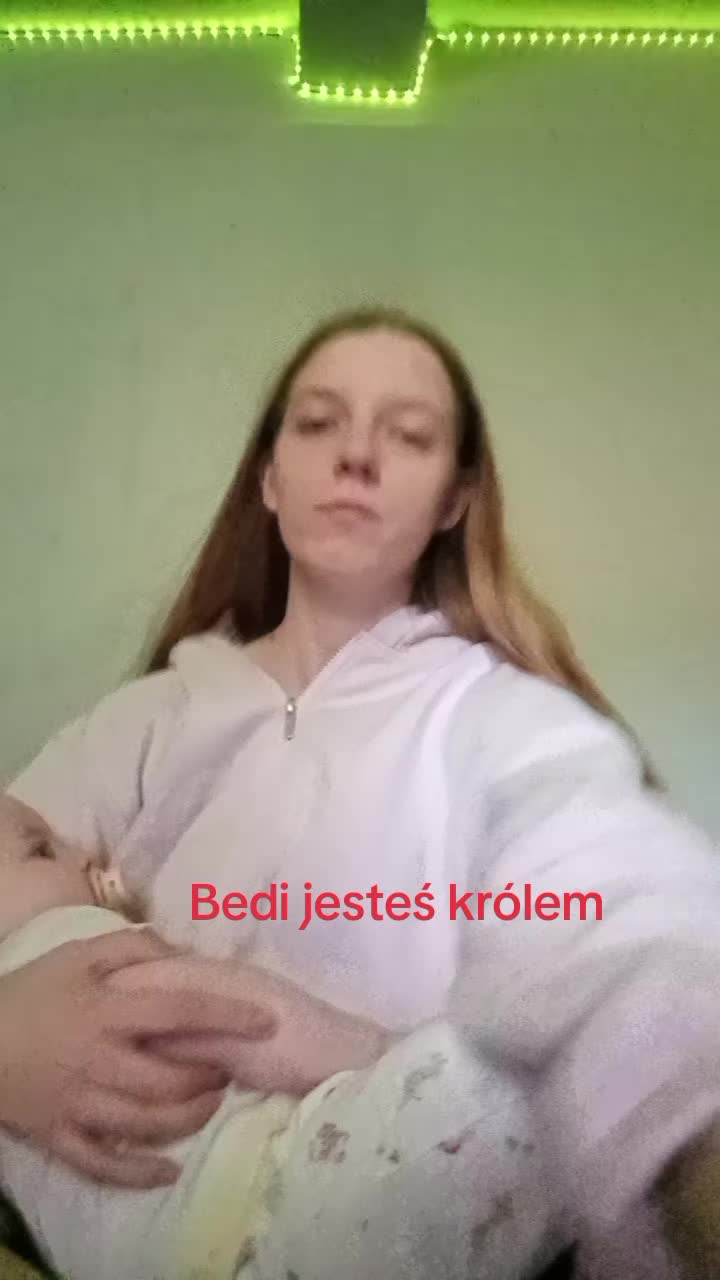 @Julka✨