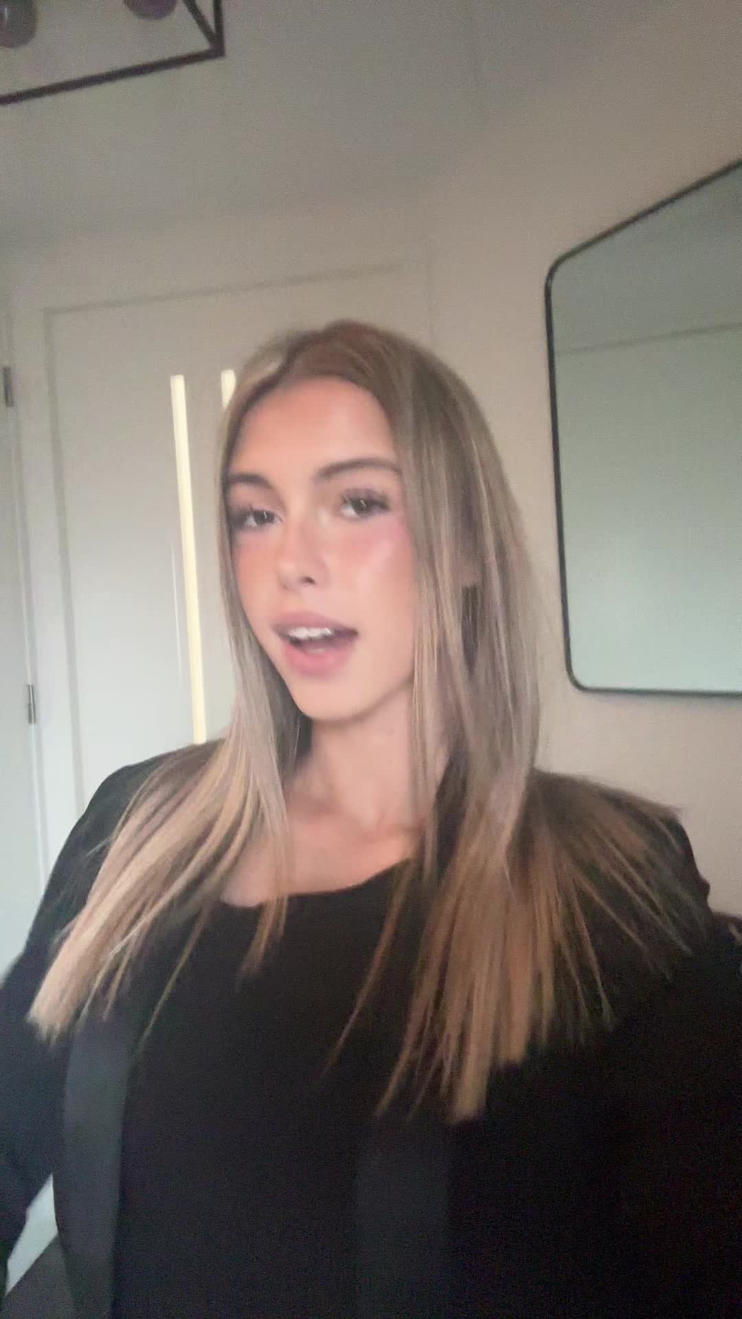 @evynikkix
