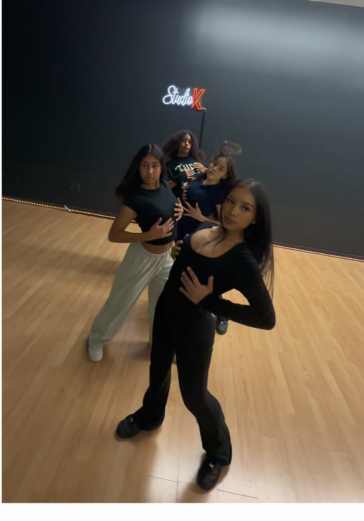 @StudioK