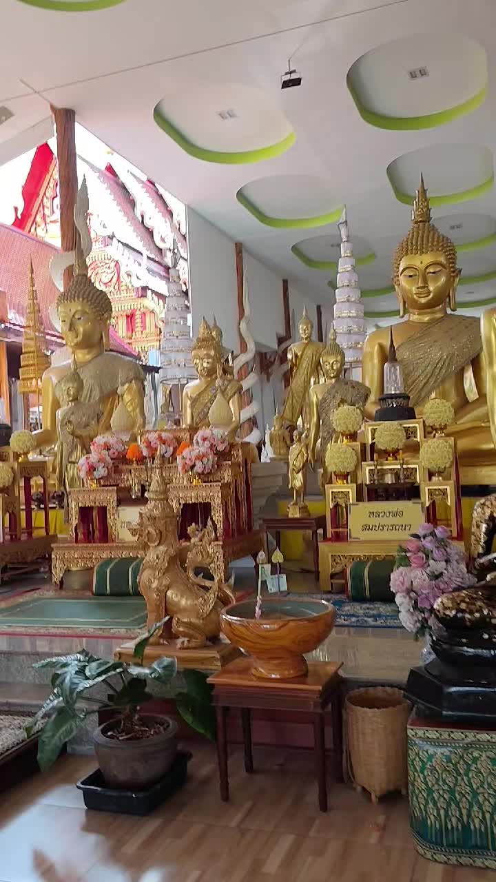 @🌿Kay Thi Khaing🌿(ဖြူးသူလေး)