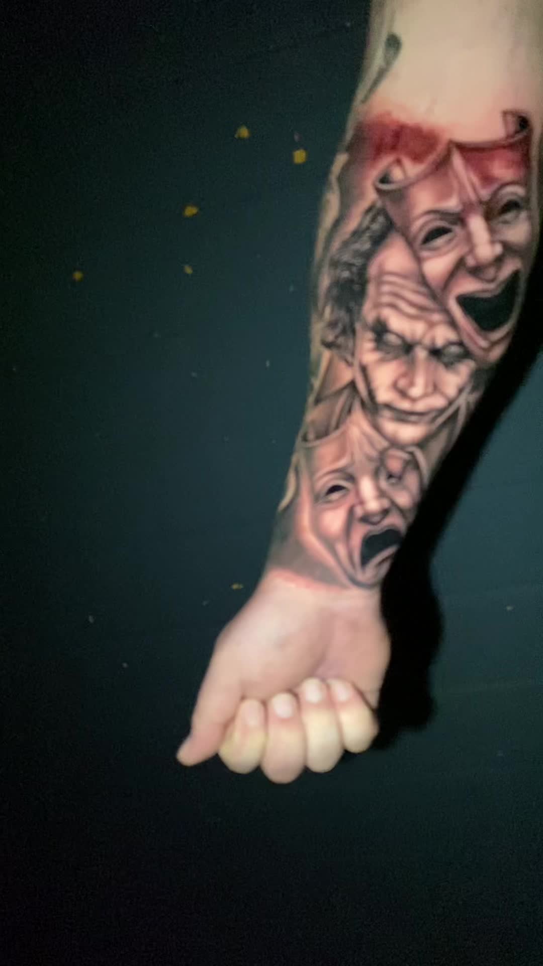 @Alexander__tats