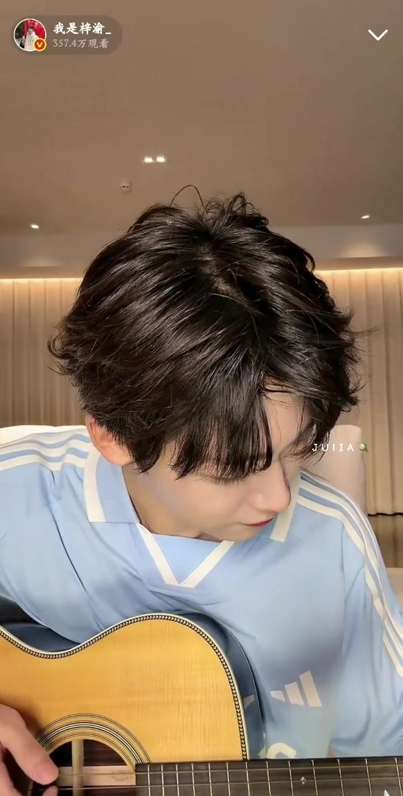 @茱莉亚🪐🤎