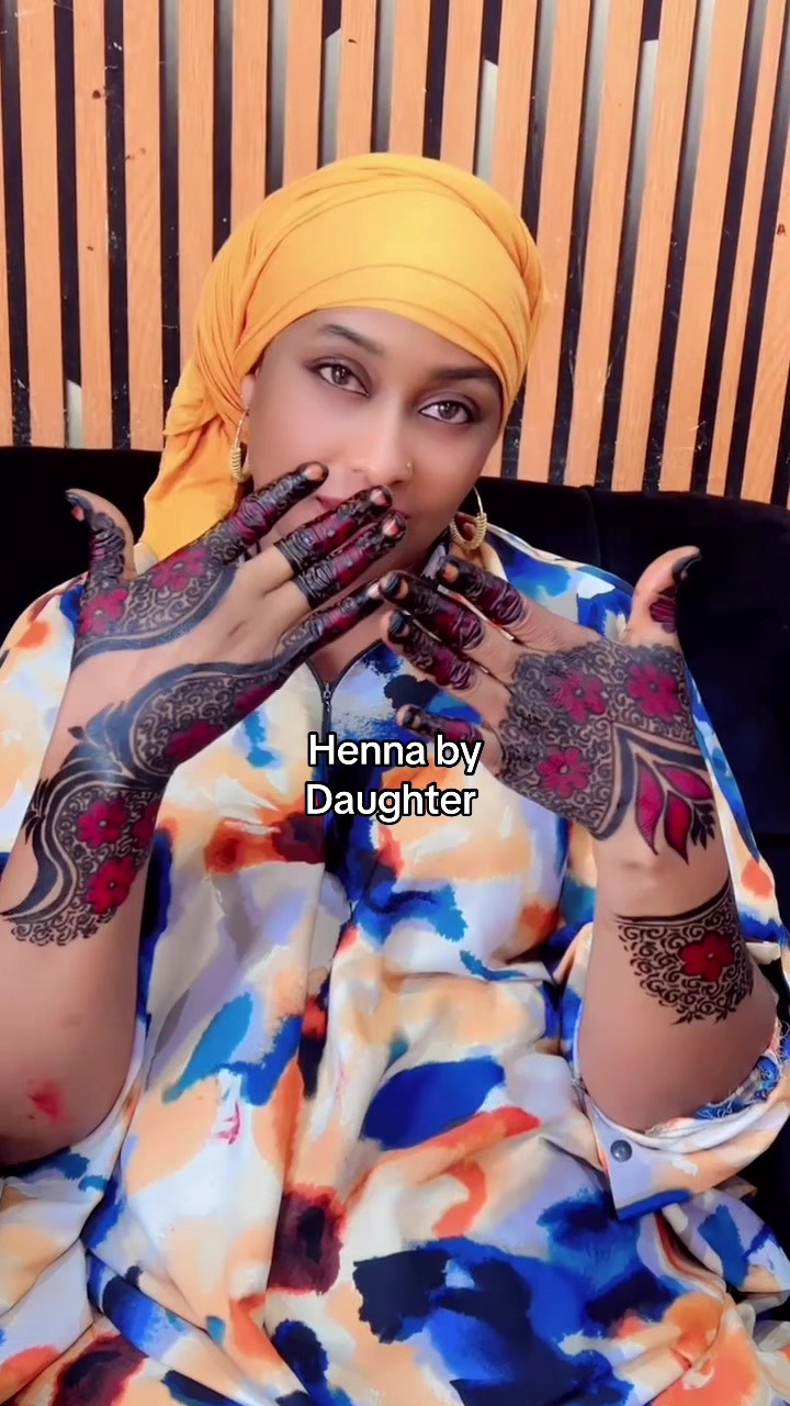 @hennabydaughter2