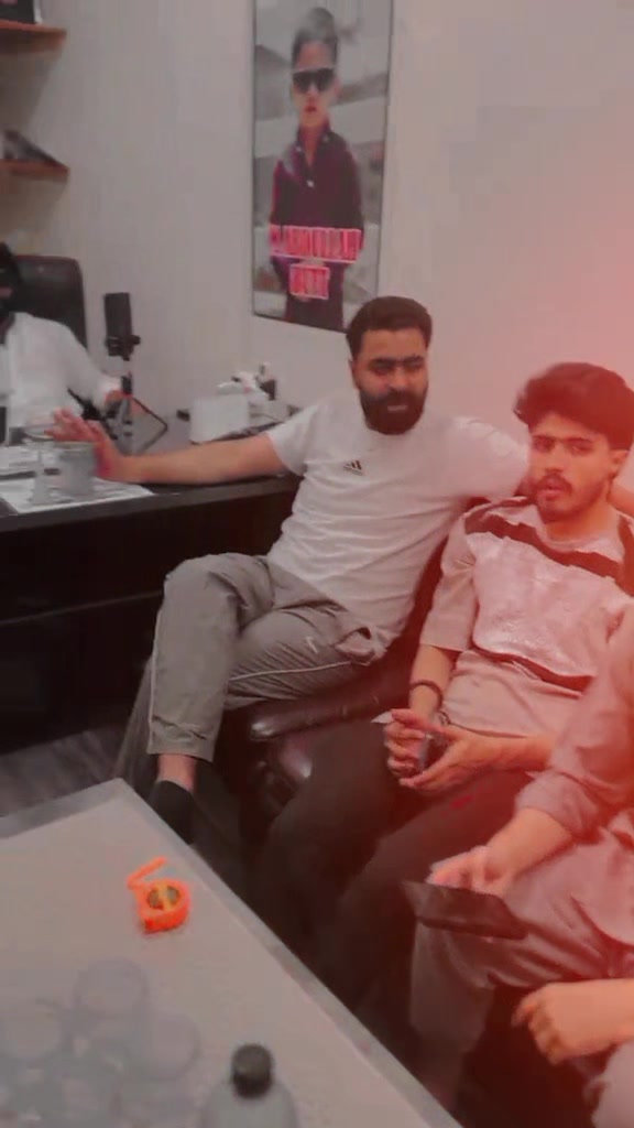 @Usama butt💫♥️