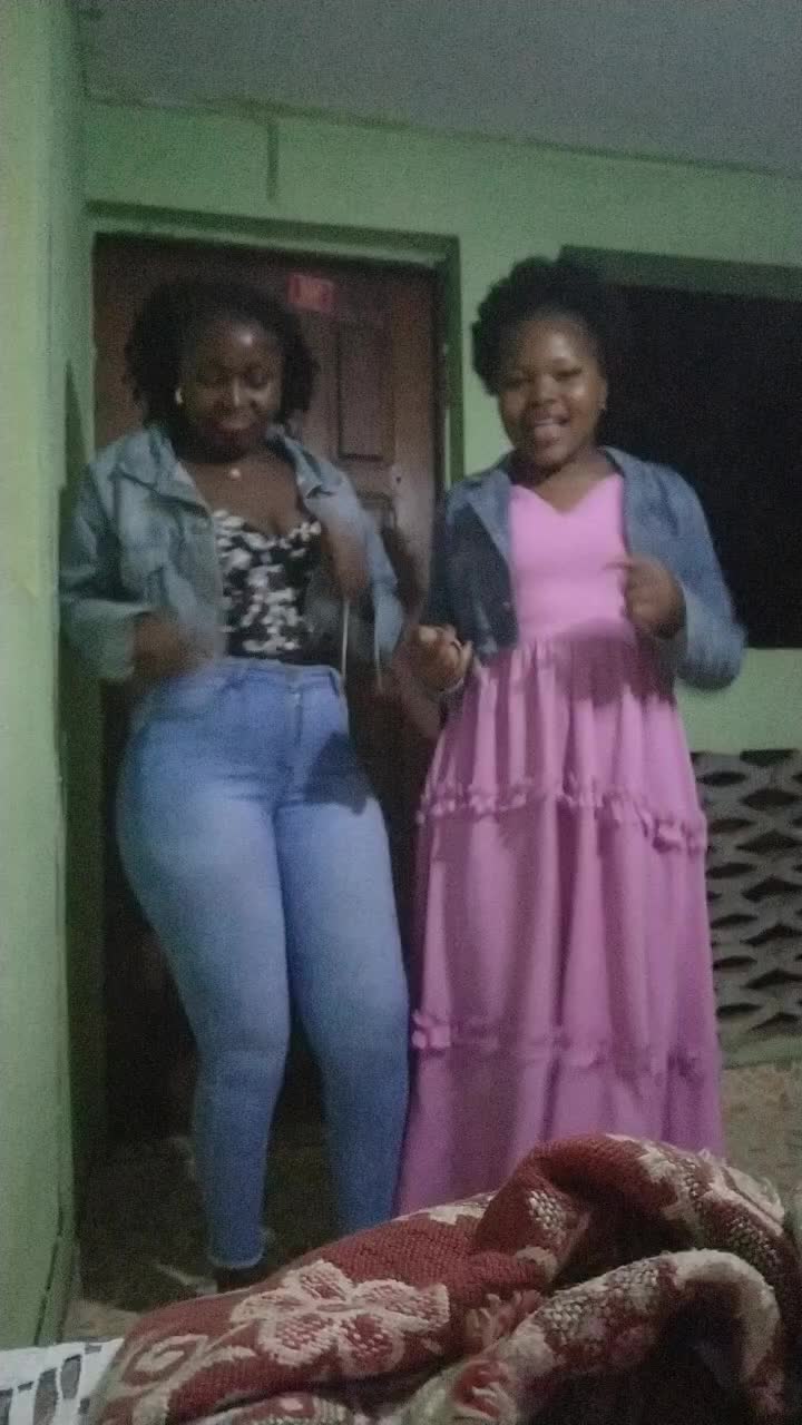 @Lety Cumbanny