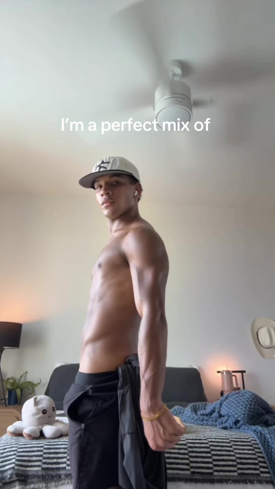 @Pyx5