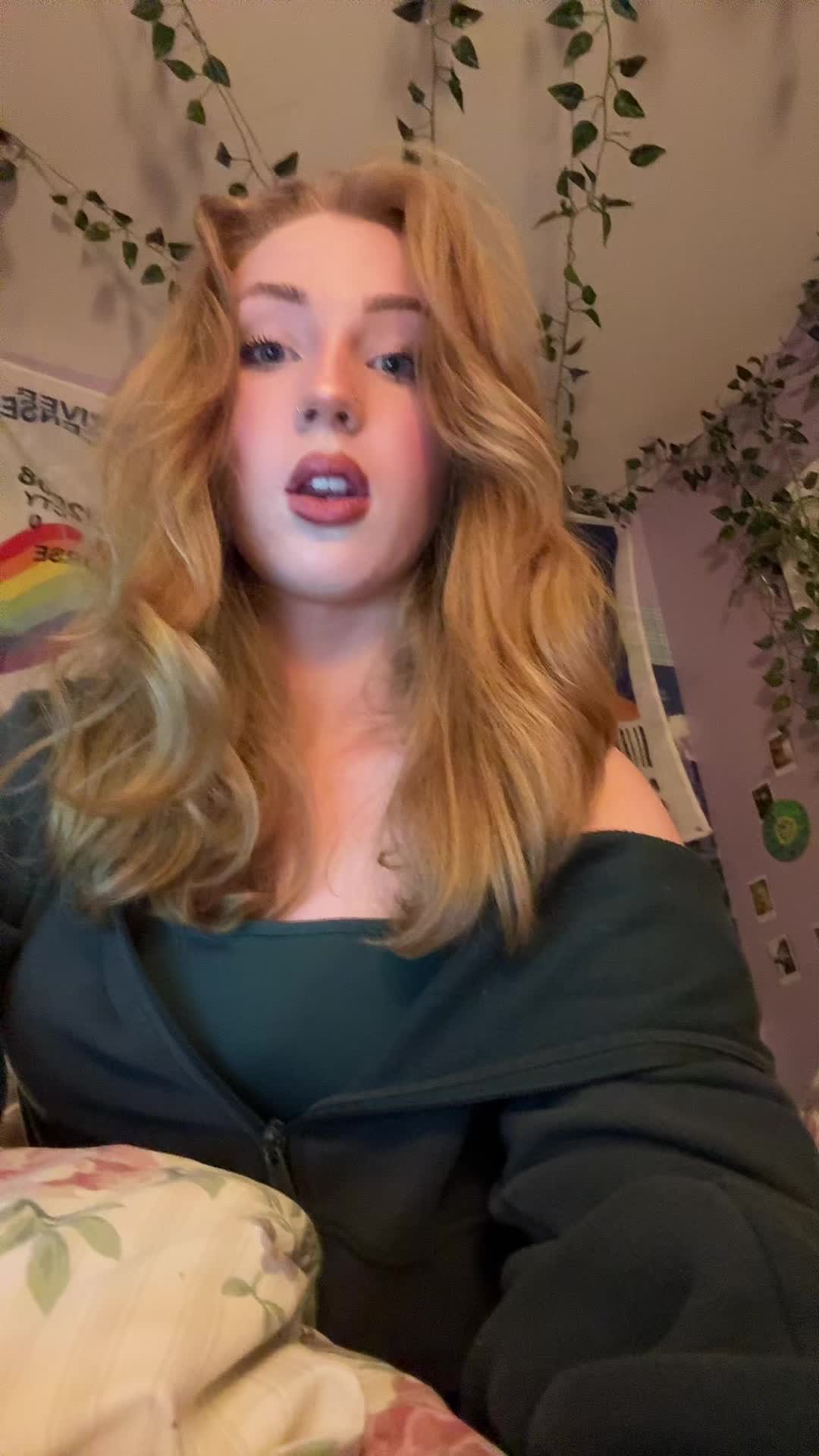 @Aleesha:)🤍