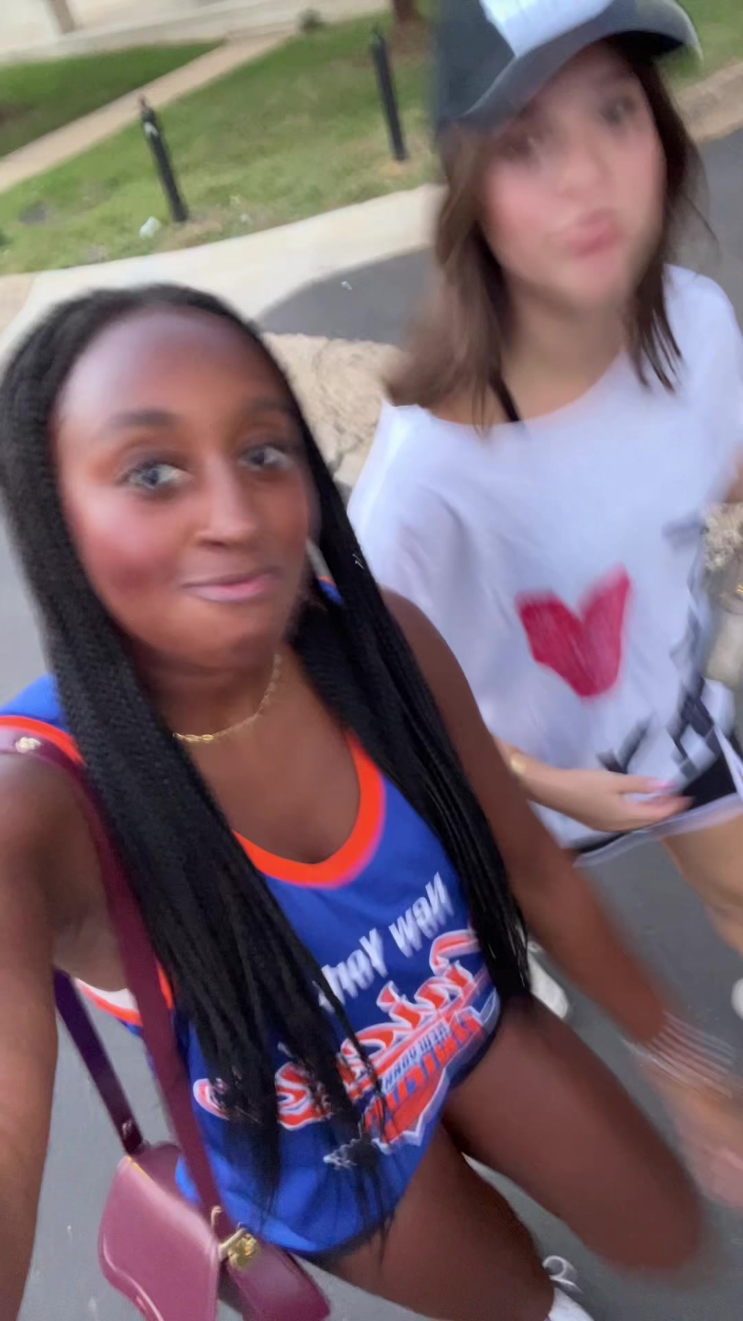 @Jayla