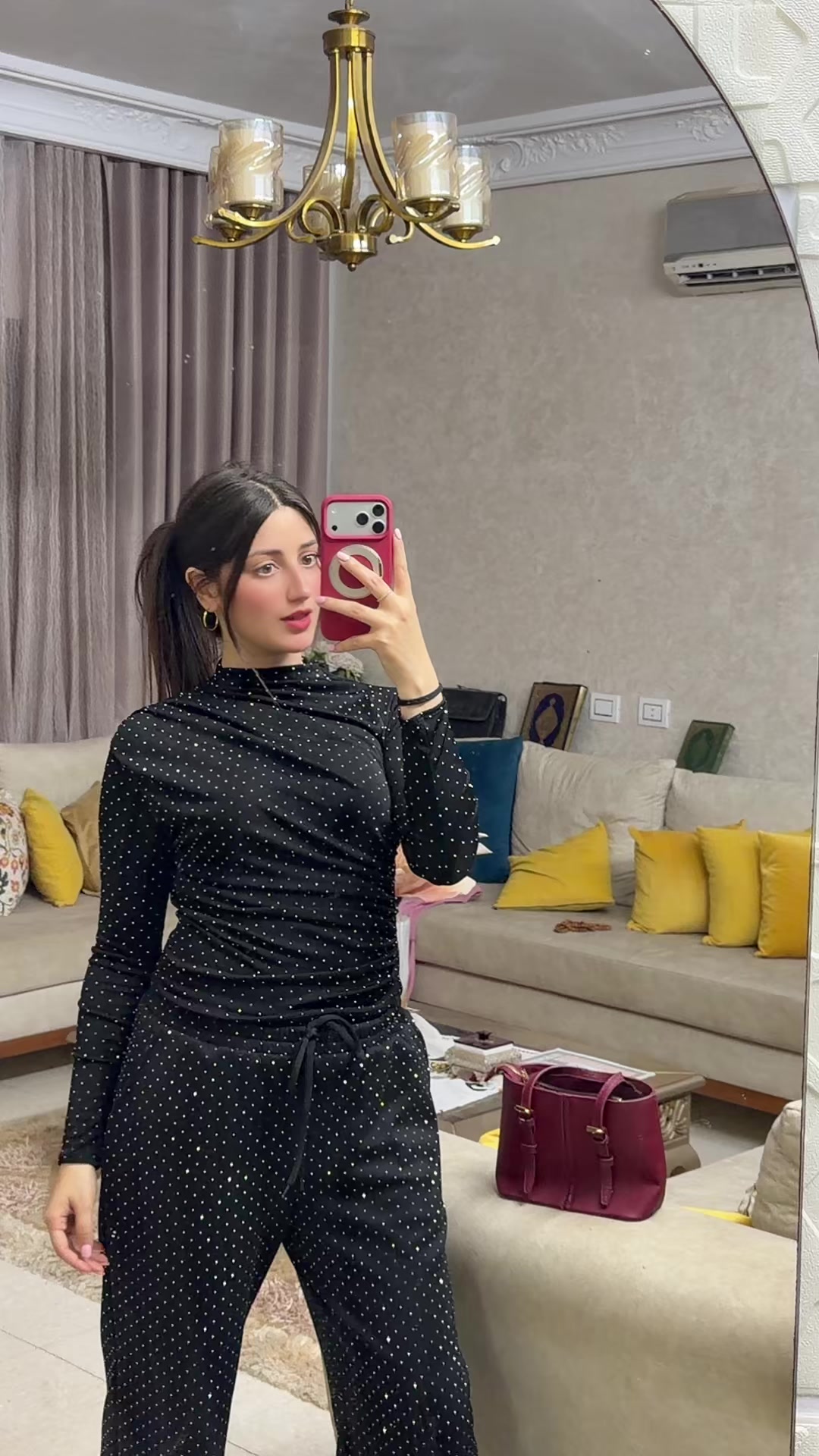 @Ghozlene