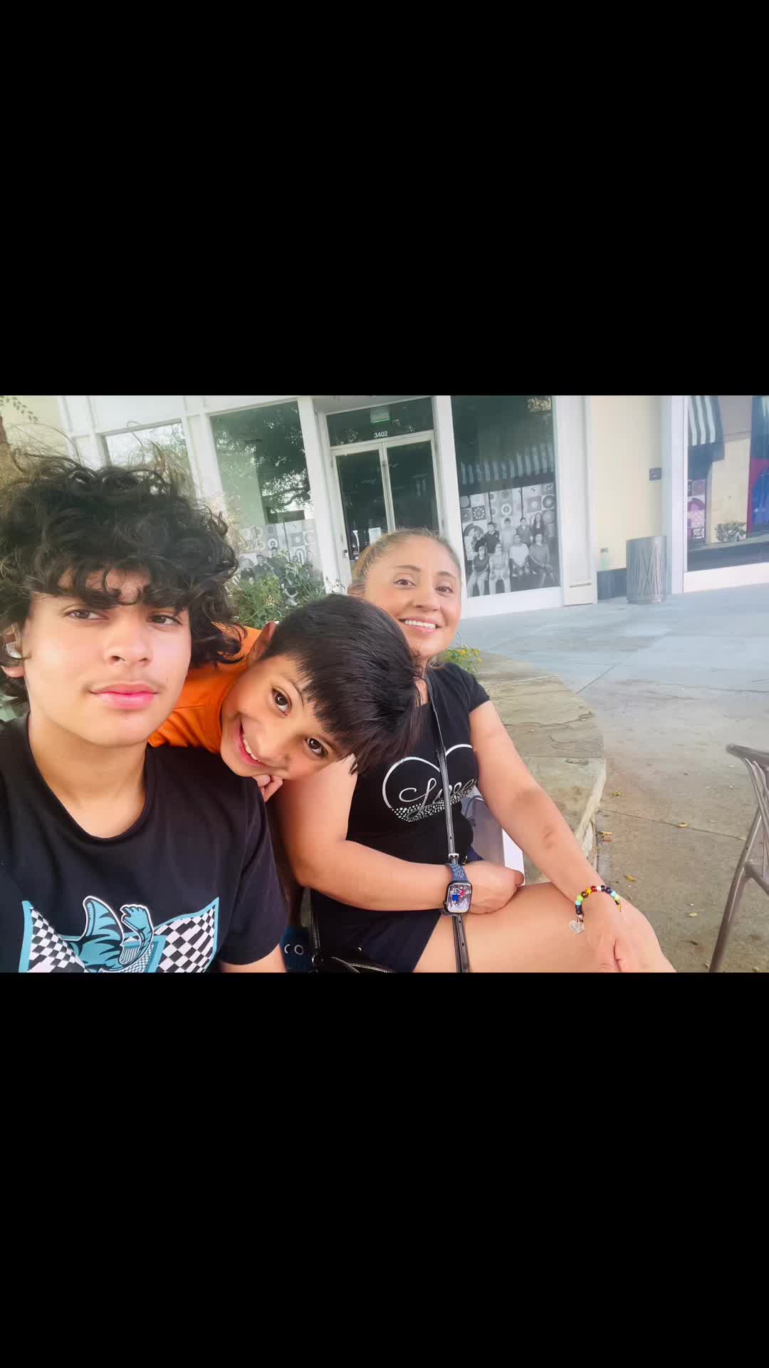 @Yesenia Benitez💕Lovemyboys👬