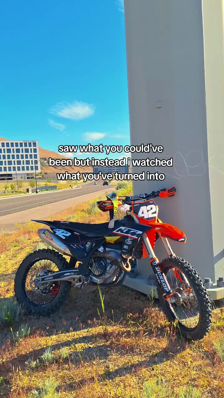 @️Dax🌐