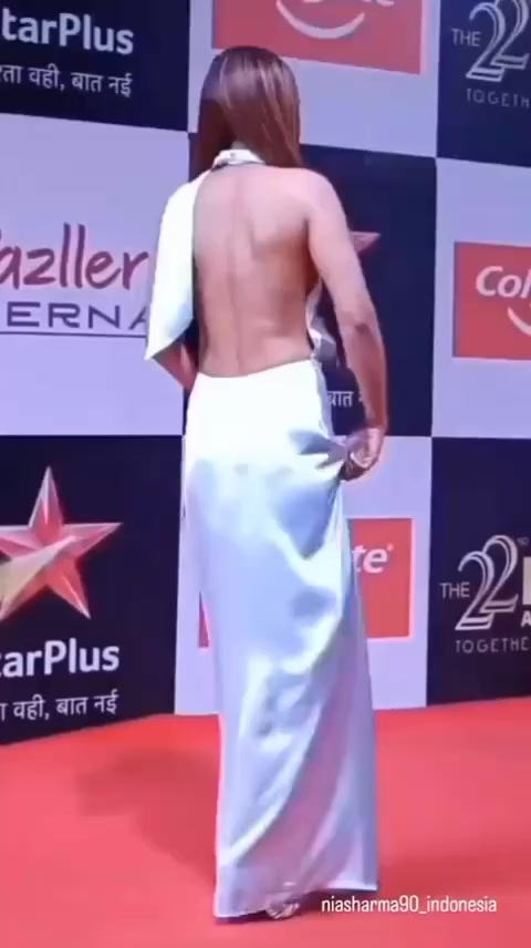 @nia Sharma