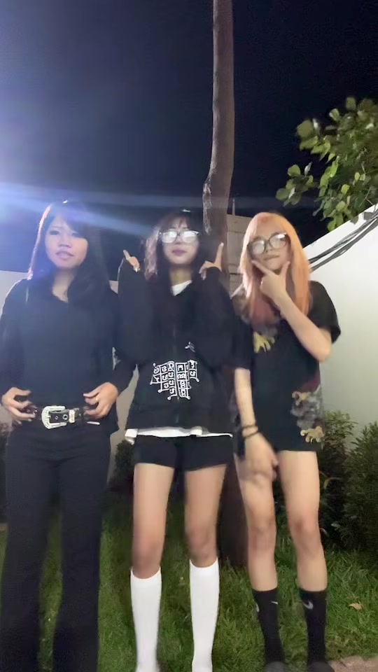 @DEB🦇