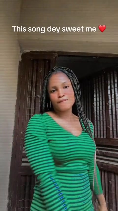 @MORÁDÉKÉ ❤️ (waka jéjé)