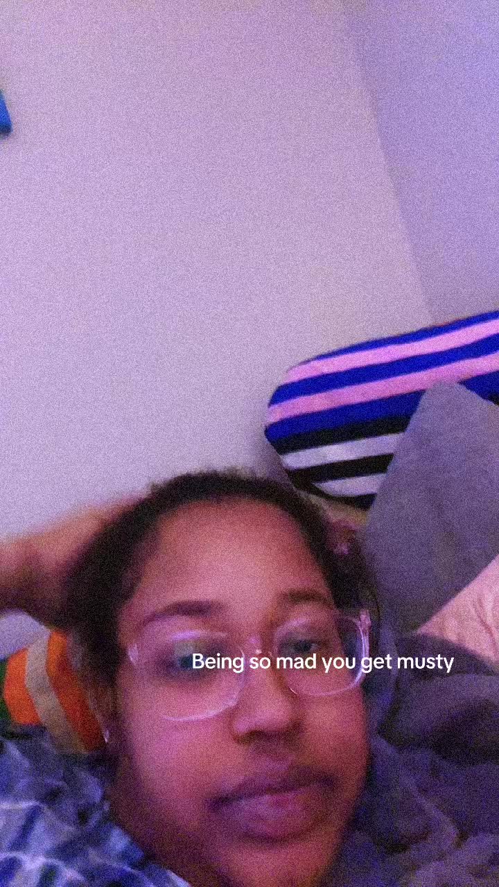 @Niy